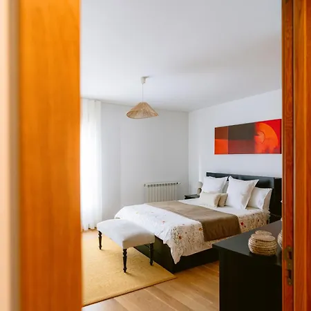 White Family House Aveiro