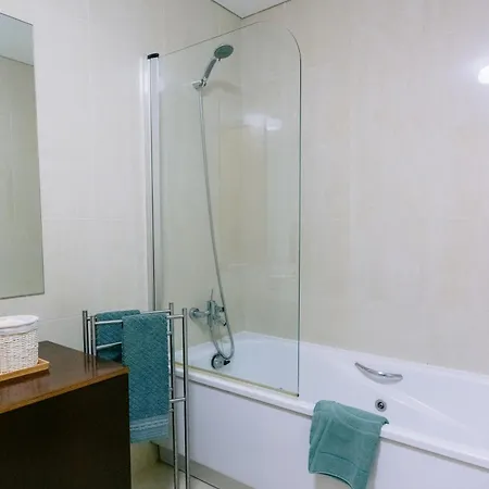 Apartament White Family House