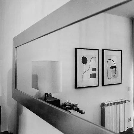 White Family House Apartament *